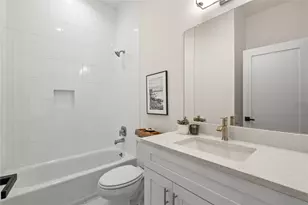 4009 Buffalo Moon Dr, Houston, TX 77045 - Photo 14