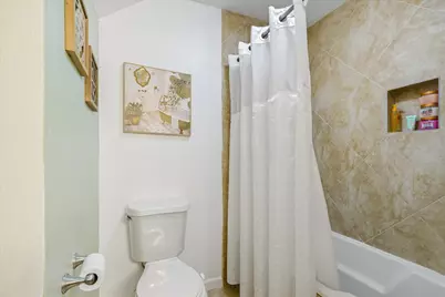 301 Bull Run Drive, League City, TX 77573 - Photo 28