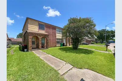 3412 Lantern Lane, Baytown, TX 77521 - Photo 2