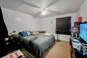 3412 Lantern Ln, Baytown, TX 77521 - Photo 10