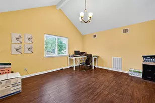 12818 Huntington Field Dr, Houston, TX 77099 - Photo 16
