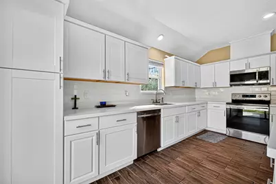 12818 Huntington Field Drive, Houston, TX 77099 - Photo 6