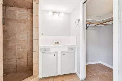 5125 Maple Street, Bellaire, TX 77401 - Photo 12