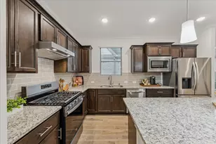 7747 Rolling Stone Dr, Fulshear, TX 77441 - Photo 2