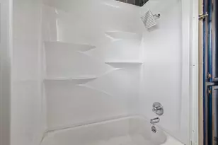 6946 Cole Creek Dr, Houston, TX 77092 - Photo 26