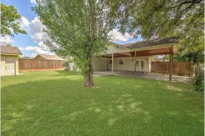 6946 Cole Creek Drive, Houston, TX 77092 - Photo 46