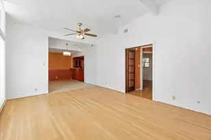 6946 Cole Creek Dr, Houston, TX 77092 - Photo 8