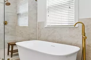 316 Aurora St, Houston, TX 77008 - Photo 38