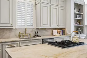 316 Aurora St, Houston, TX 77008 - Photo 24