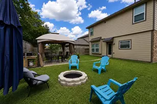 2001 Acklen Run Dr, Rosharon, TX 77583 - Photo 14