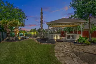 303 N Elder Grove Dr, Pearland, TX 77584 - Photo 28