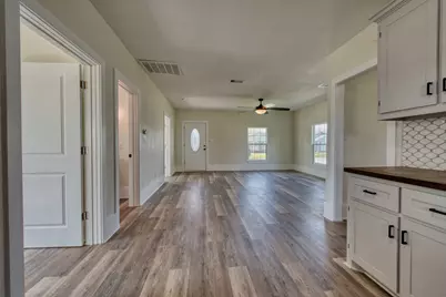 1122 W 2nd Street, Freeport, TX 77541 - Photo 10