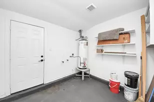 3926 Florinda St, Houston, TX 77021 - Photo 20