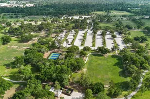 9410 Taidswood Dr, Spring, TX 77379 - Photo 38