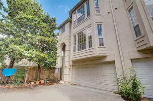911 Reinicke St, Houston, TX 77007 - Photo 2