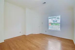 911 Reinicke St, Houston, TX 77007 - Photo 32