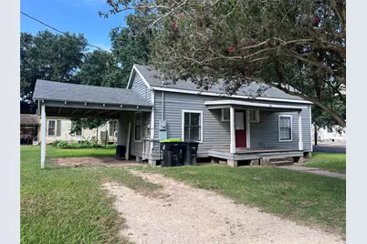 521 W Caney Street, Wharton, TX 77488 - Photo 1