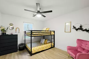 1504 W 43rd St, Houston, TX 77018 - Photo 16