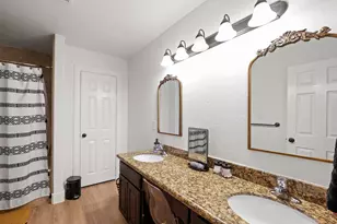 1504 W 43rd St, Houston, TX 77018 - Photo 14