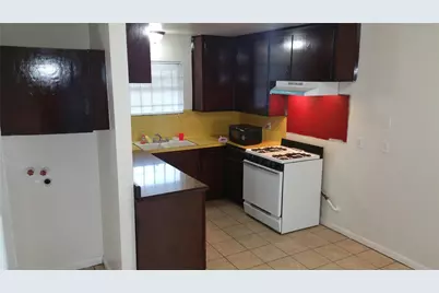 14002 Santa Teresa Road, Houston, TX 77045 - Photo 2