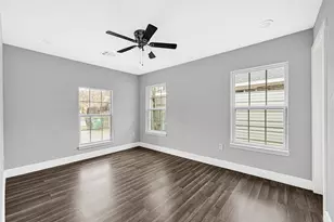 10842 Cheeves Dr, Houston, TX 77016 - Photo 14