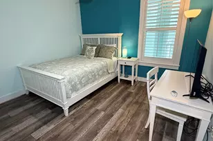 4221 Grassy Pointe Dr, Galveston, TX 77554 - Photo 20