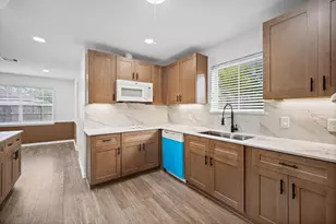 1415 Anvil Dr, Houston, TX 77090 - Photo 16