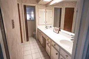205 Banyan St, Lake Jackson, TX 77566 - Photo 28