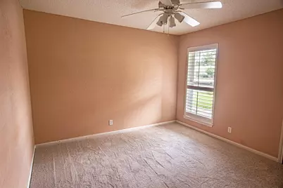 205 Banyan Street, Lake Jackson, TX 77566 - Photo 32