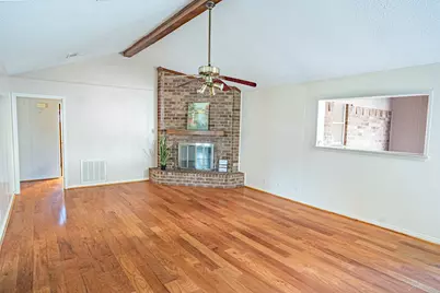 205 Banyan Street, Lake Jackson, TX 77566 - Photo 18