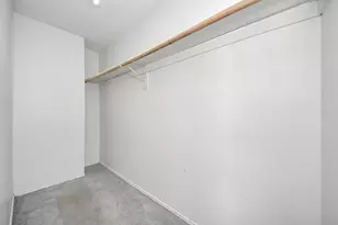 10217 Teneha Dr, Houston, TX 77033 - Photo 28