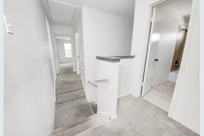 10217 Teneha Drive #B, Houston, TX 77033 - Photo 14