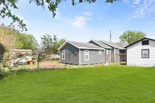 3126 Webster St, Houston, TX 77004 - Photo 12