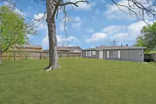 3515 Meadowlake Rd, Pasadena, TX 77503 - Photo 22