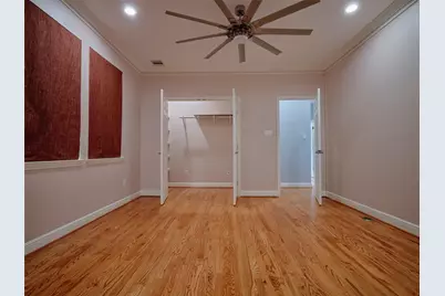 4219 Redbud Street SW, Houston, TX 77051 - Photo 4