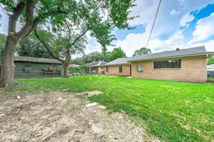 7607 Grape St, Houston, TX 77074 - Photo 22