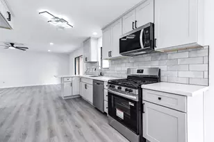 7607 Grape St, Houston, TX 77074 - Photo 14