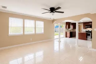 11630 Sageglen Dr, Houston, TX 77089 - Photo 8