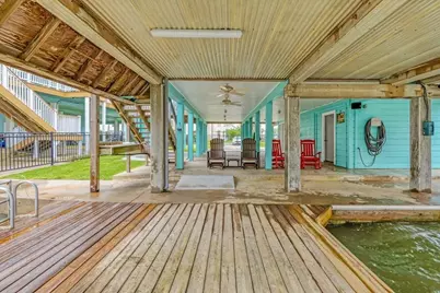 1222 Oahu Drive, Galveston, TX 77554 - Photo 8