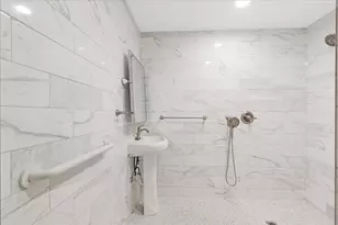 1222 Oahu Dr, Galveston, TX 77554 - Photo 20