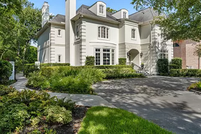 914 Huntington Cove, Houston, TX 77063 - Photo 1