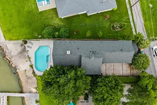 3039 Bayshore Dr, Bacliff, TX 77518 - Photo 48