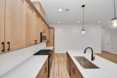 6511 Old Olive Tree Drive, Houston, TX 77091 - Photo 14