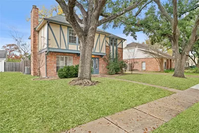 8115 Town Creek Drive, Houston, TX 77095 - Photo 4