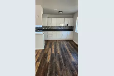 8718 Glen Shadow Drive, Houston, TX 77088 - Photo 8