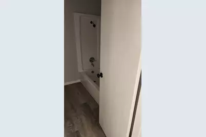 8718 Glen Shadow Drive, Houston, TX 77088 - Photo 12