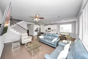 183 Solana Point Dr, Katy, TX 77493 - Photo 14