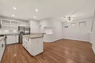 733 W 22nd St, Houston, TX 77008 - Photo 16