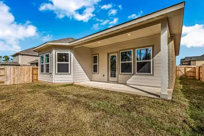 17925 Canopy Trace Court, Conroe, TX 77316 - Photo 10