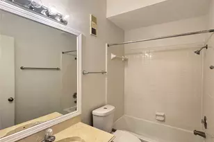 6500 Harbor Town Dr, Houston, TX 77036 - Photo 26